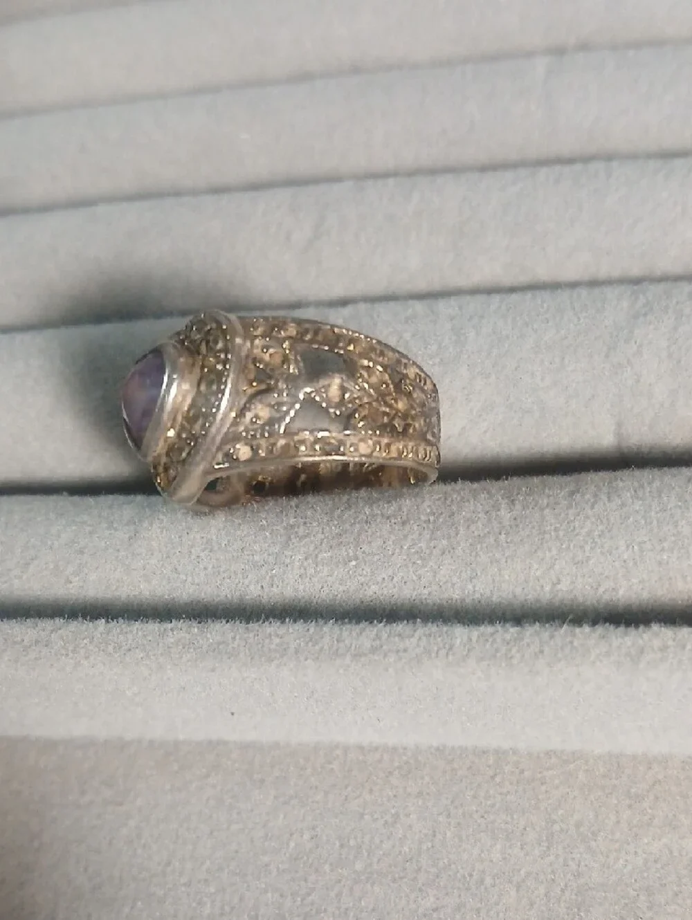 Heart-Shaped Amethyst Sterling Silver Filigree Ring - Purple